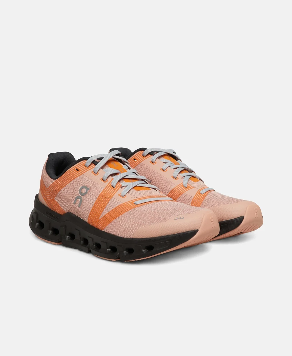 Кроссовки беговые On Cloudgo Running shoes оранжевые