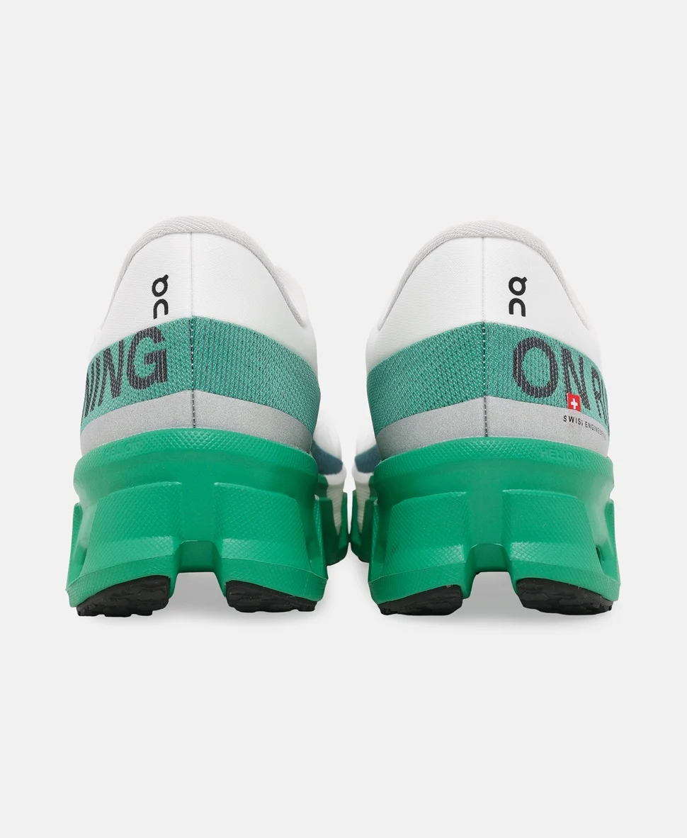 Кроссовки беговые On Cloudmonster Hyper Running shoes бело-зеленые — изображение 5