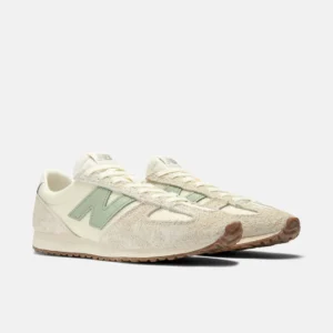 Кроссовки New Balance Sneakers бежевые