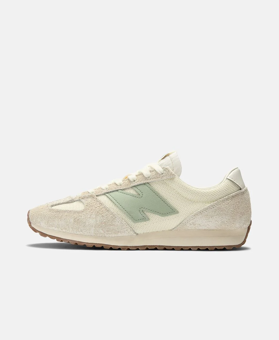 Кроссовки New Balance Sneakers бежевые — изображение 3