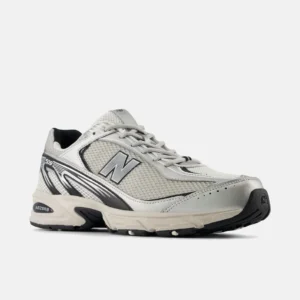 Кроссовки New Balance Sneakers серебристые