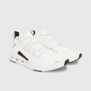 Кроссовки On Sneakers Cloudeasy белые