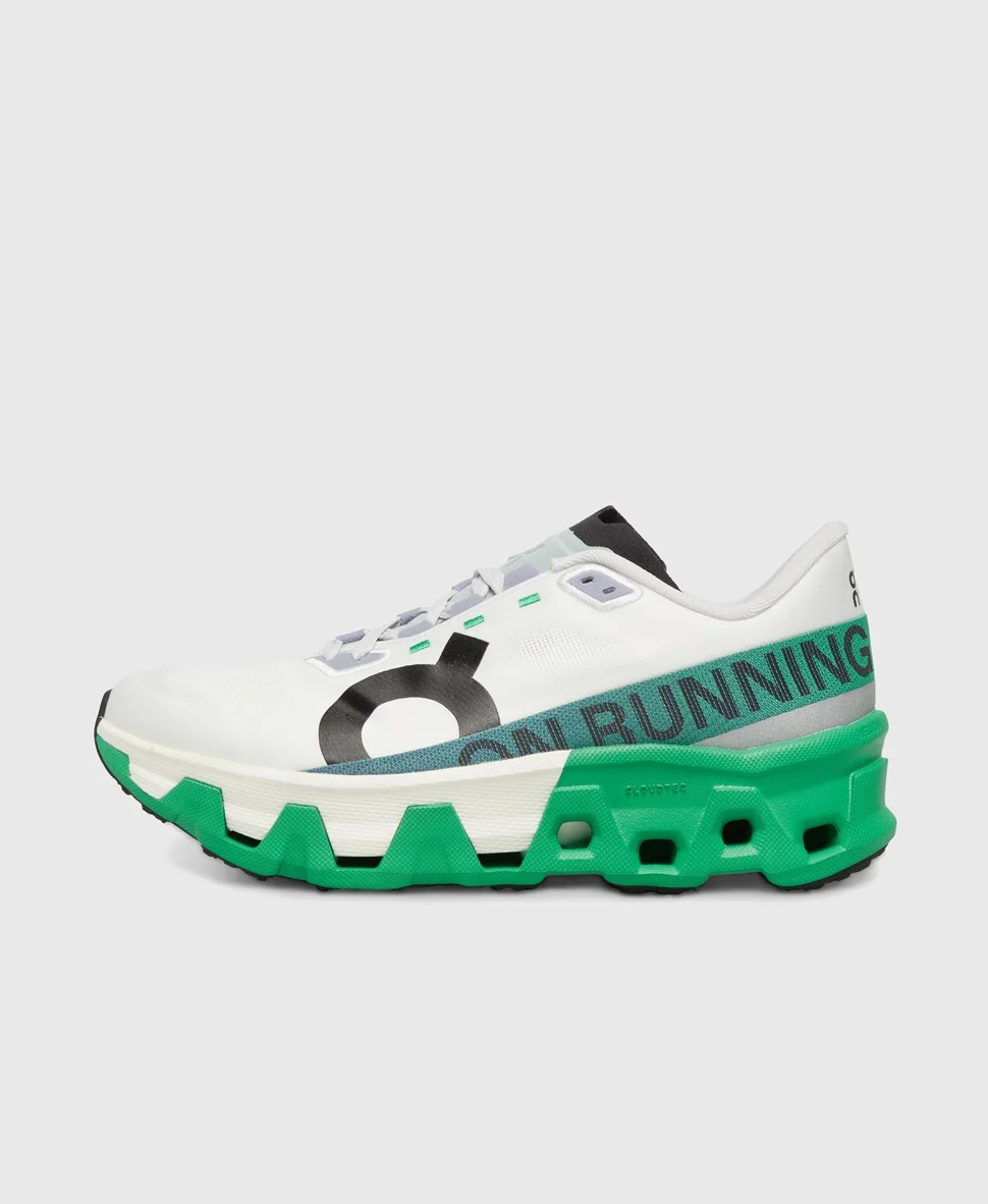 Кроссовки беговые On Running shoes Cloudmonster Hyper бело-зеленые — изображение 4