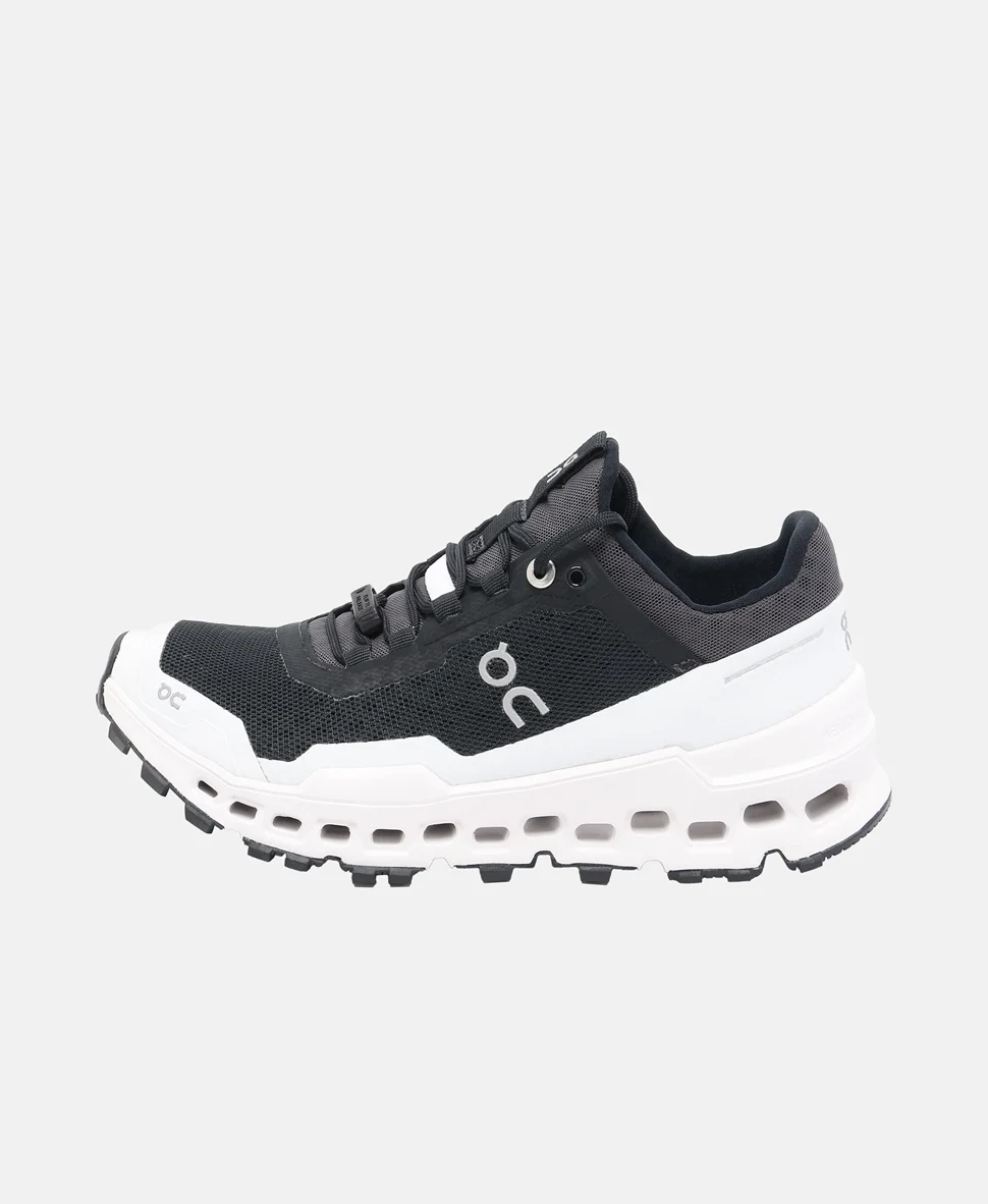 Кроссовки беговые On Trail running shoes Cloudultra черные — изображение 4